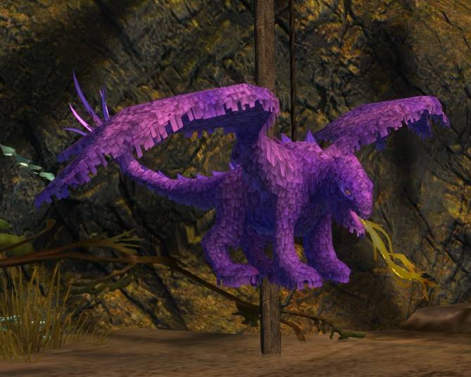 Fichier:Piñata du Dragon violette.jpg