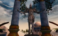 Statue du Palais de Vehjin n°4.jpg